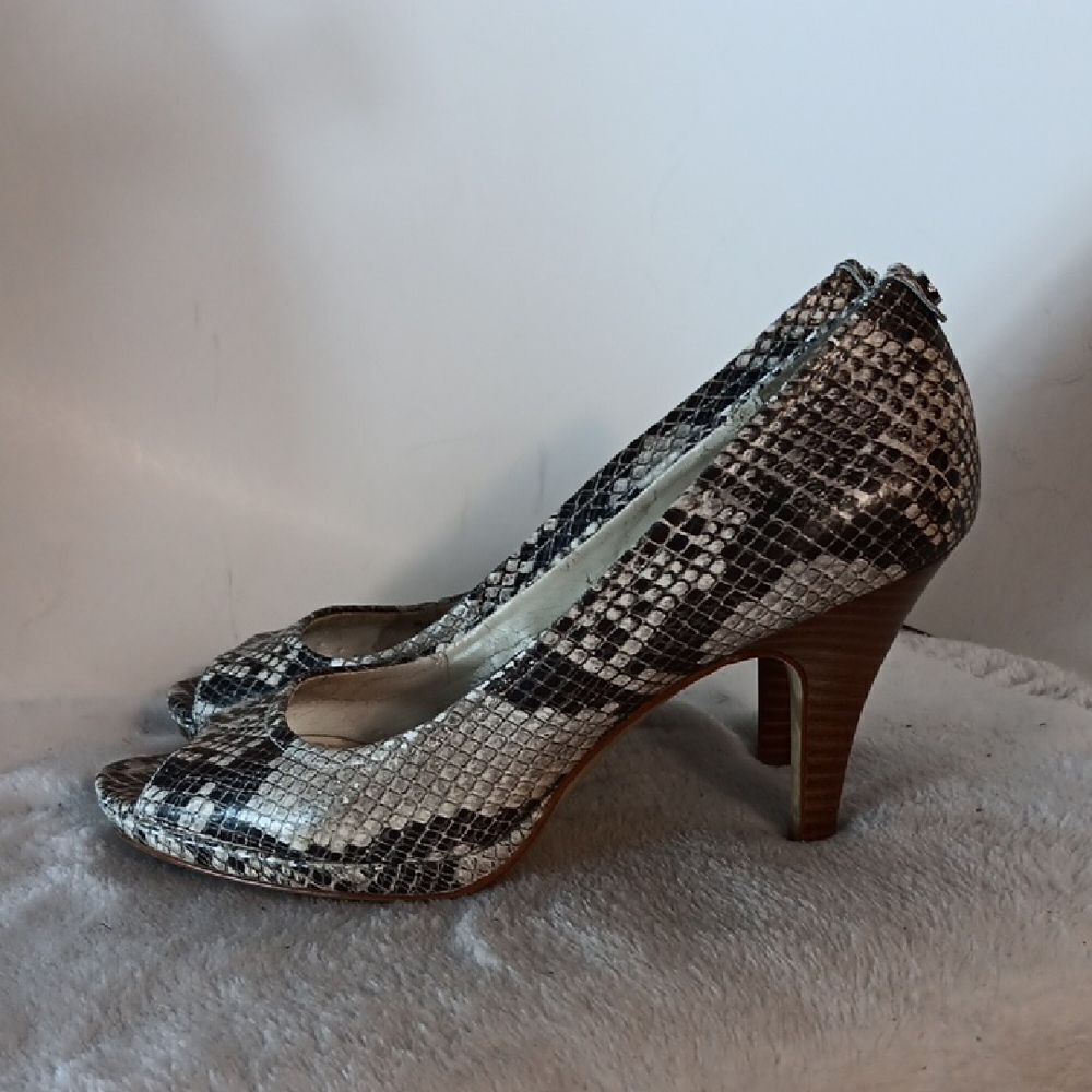 Calvin Klein Elegant Faux Snakeskin Peep-Toe Heels